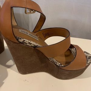 Steve Madden Wedges
